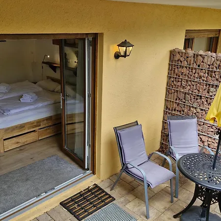 Fvh Family Vacation Apartment